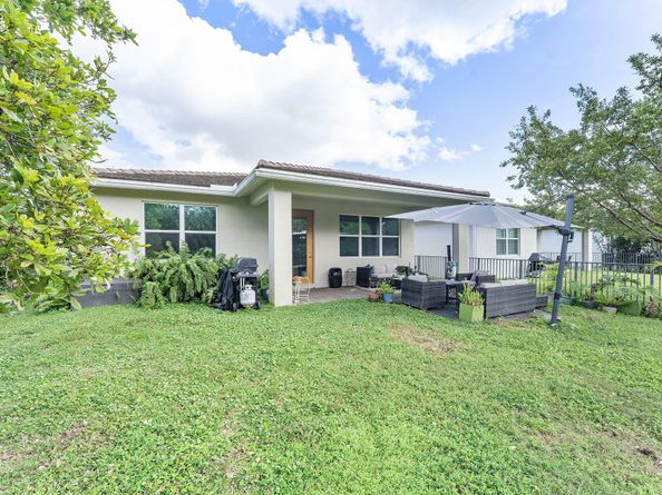 4025 Marina Way, Deerfield Beach FL 33064