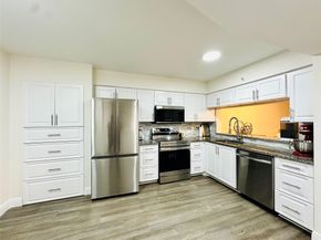 2200 S Cypress Bend Dr 802, Pompano Beach FL 33069