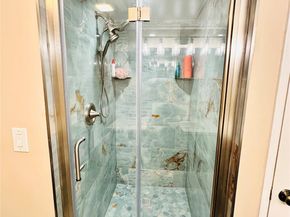 2200 S Cypress Bend Dr 802, Pompano Beach FL 33069