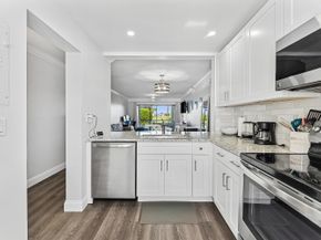 13369 Touchstone Place 102, Palm Beach Gardens FL 33418