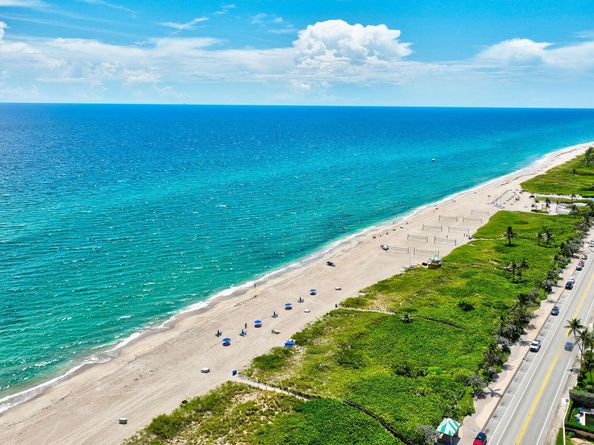 220 Macfarlane Drive S604, Delray Beach FL 33483