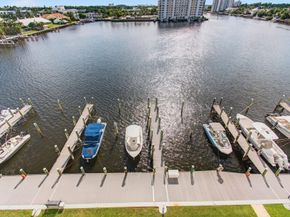 220 Macfarlane Drive S604, Delray Beach FL 33483