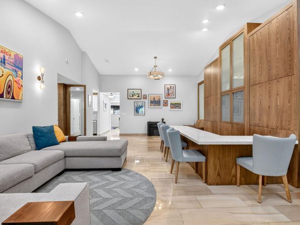 6827 Parisian Way, Lake Worth FL 33467