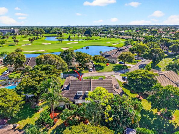 6827 Parisian Way, Lake Worth FL 33467