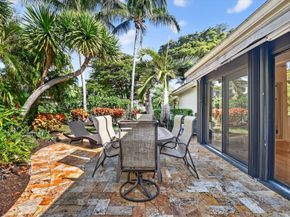 6827 Parisian Way, Lake Worth FL 33467