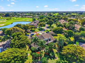 6827 Parisian Way, Lake Worth FL 33467