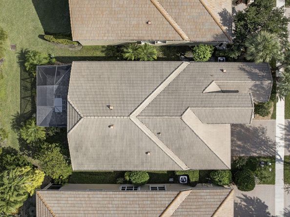 9121 Via Elegante, Wellington FL 33411