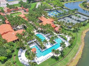 9121 Via Elegante, Wellington FL 33411