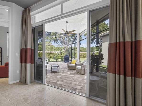 9121 Via Elegante, Wellington FL 33411