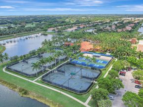 9121 Via Elegante, Wellington FL 33411