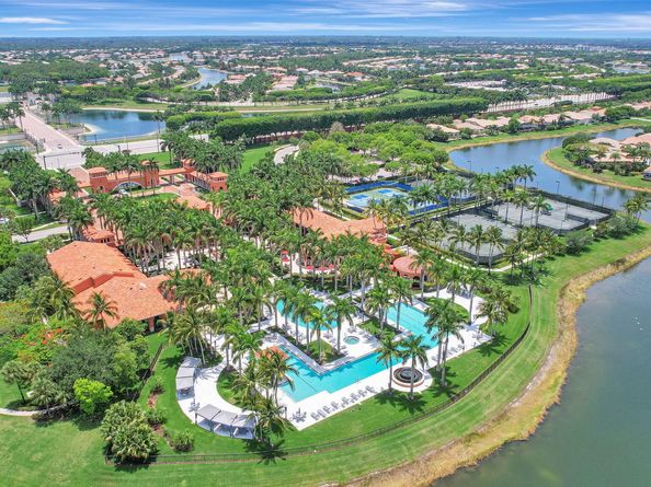 9121 Via Elegante, Wellington FL 33411