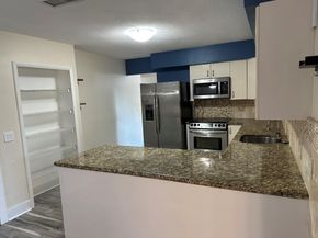 417 SE 4th St, Dania Beach FL 33004