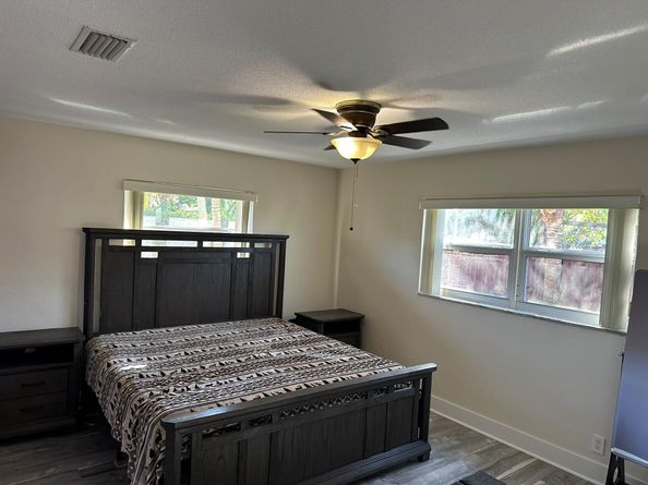 417 SE 4th St, Dania Beach FL 33004