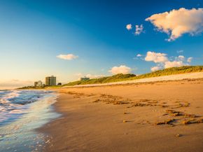 717 Cable Beach Lane, North Palm Beach FL 33410