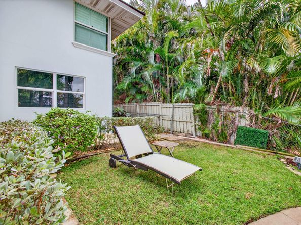 1820 S Ocean Boulevard 2b, Delray Beach FL 33483