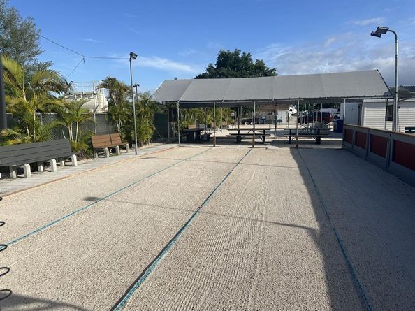 8600 SW 16th Pl, Davie FL 33324