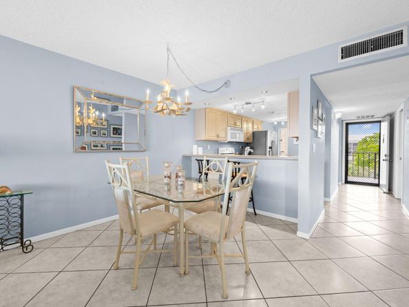 15 Royal Palm Way 505, Boca Raton FL 33432