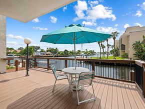 15 Royal Palm Way 505, Boca Raton FL 33432