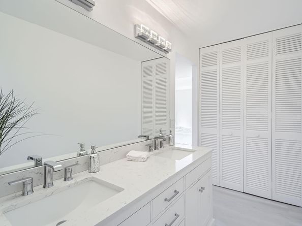 1147 Hillsboro Mile 504, Hillsboro Beach FL 33062