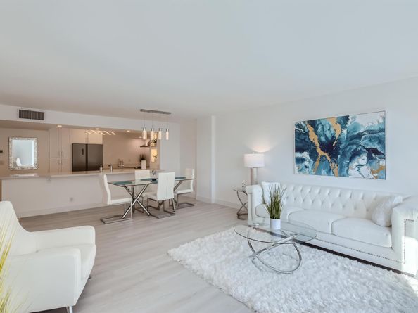 1147 Hillsboro Mile 504, Hillsboro Beach FL 33062