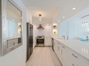 1147 Hillsboro Mile 504, Hillsboro Beach FL 33062