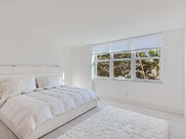 1147 Hillsboro Mile 504, Hillsboro Beach FL 33062