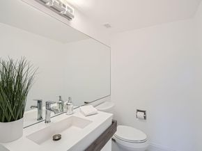 1147 Hillsboro Mile 504, Hillsboro Beach FL 33062