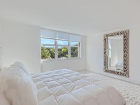 1147 Hillsboro Mile 504, Hillsboro Beach FL 33062