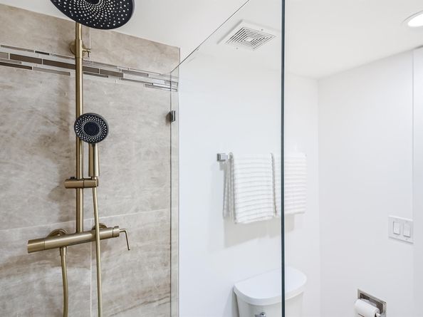 1147 Hillsboro Mile 504, Hillsboro Beach FL 33062