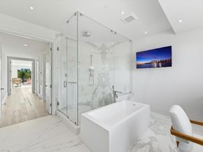14 N Isla Bahia Dr, Fort Lauderdale FL 33316