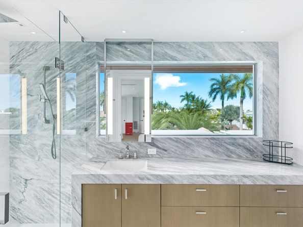 14 N Isla Bahia Dr, Fort Lauderdale FL 33316