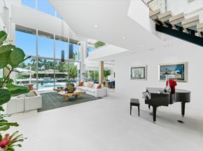 14 N Isla Bahia Dr, Fort Lauderdale FL 33316