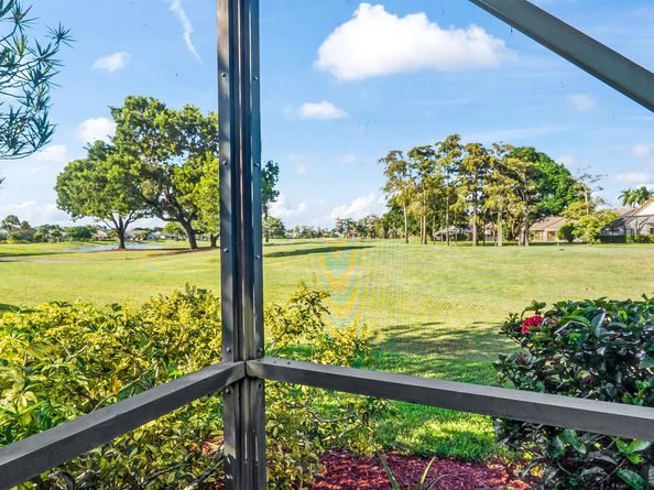 10767 Boca Woods Lane, Boca Raton FL 33428