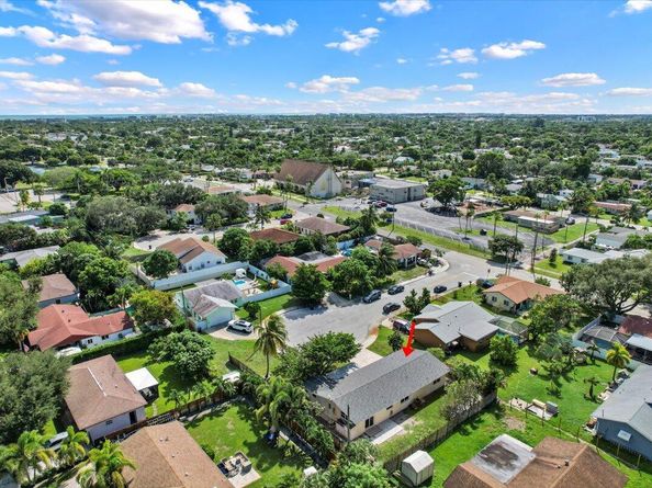 1409 Richard Lane, Lake Worth Beach FL 33460