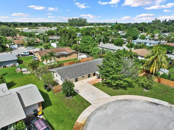 1409 Richard Lane, Lake Worth Beach FL 33460