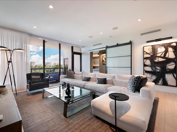 30 Isle Of Venice Drive Ph3, Fort Lauderdale FL 33301