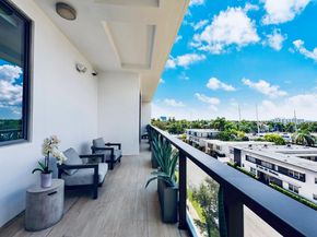 30 Isle Of Venice Drive Ph3, Fort Lauderdale FL 33301