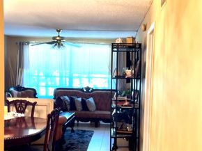 7400 NW 17th St 205, Plantation FL 33313