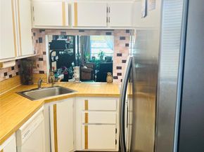 7400 NW 17th St 205, Plantation FL 33313