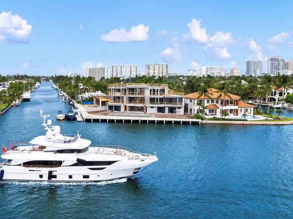 851 Flamingo Dr, Fort Lauderdale FL 33301