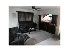6561 SW 9th Pl, North Lauderdale FL 33068