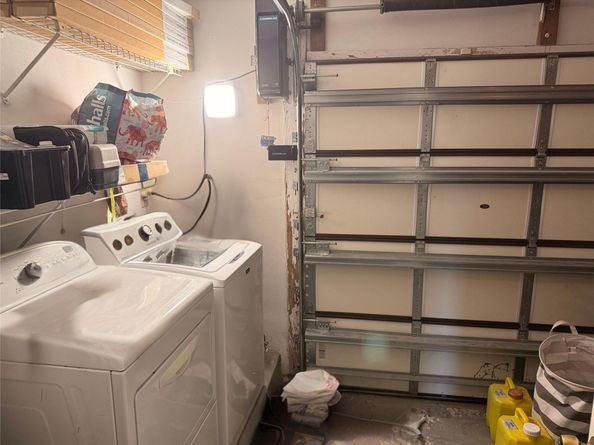 6561 SW 9th Pl, North Lauderdale FL 33068