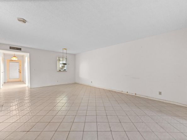 14671 Bonaire Boulevard 104, Delray Beach FL 33446