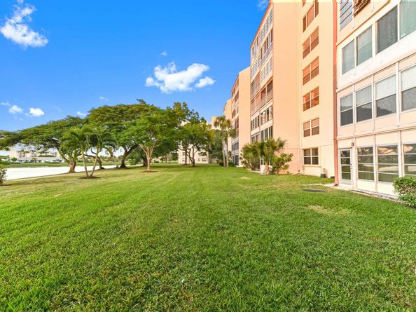 14671 Bonaire Boulevard 104, Delray Beach FL 33446