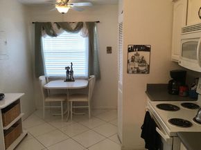 7301 NW 1st St 206, Margate FL 33063