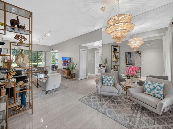 7472 La Paz Boulevard 109, Boca Raton FL 33433