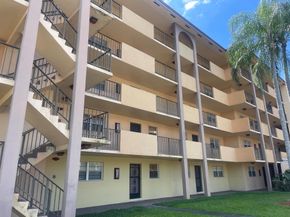 3955 N Nob Hill Road 202, Sunrise FL 33351