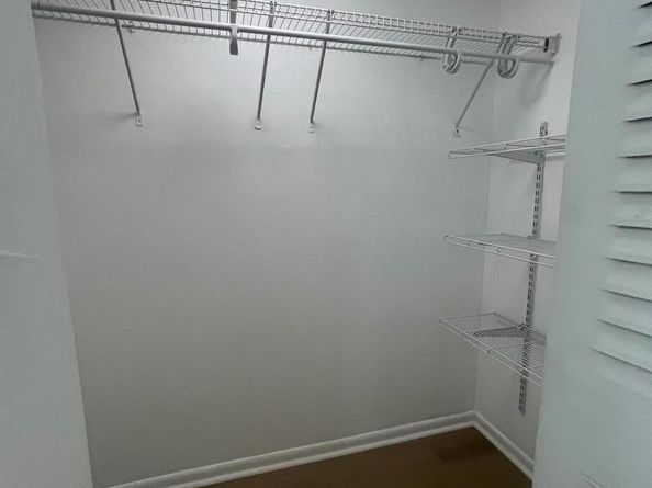 3955 N Nob Hill Road 202, Sunrise FL 33351