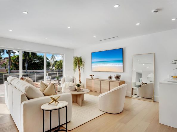 580 SW 15th Street, Boca Raton FL 33432