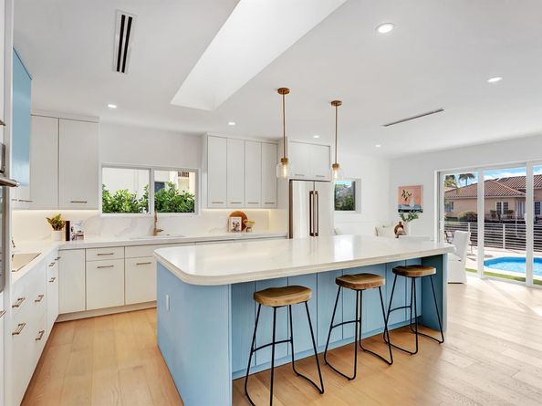 580 SW 15th Street, Boca Raton FL 33432